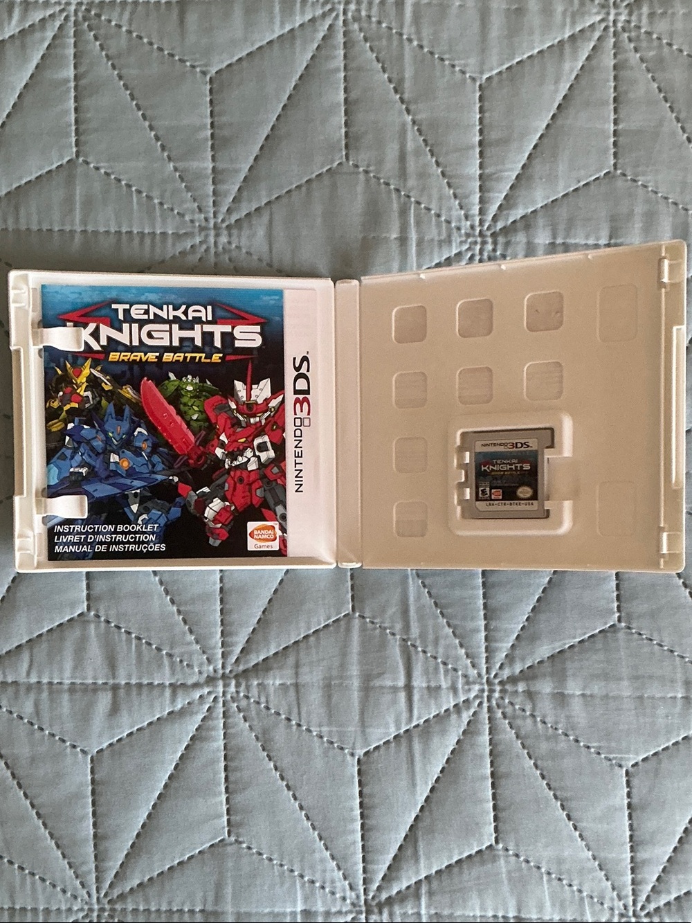 Tenkai Knights: Brave Battle (Nintendo 3DS) - Picture 3 of 3